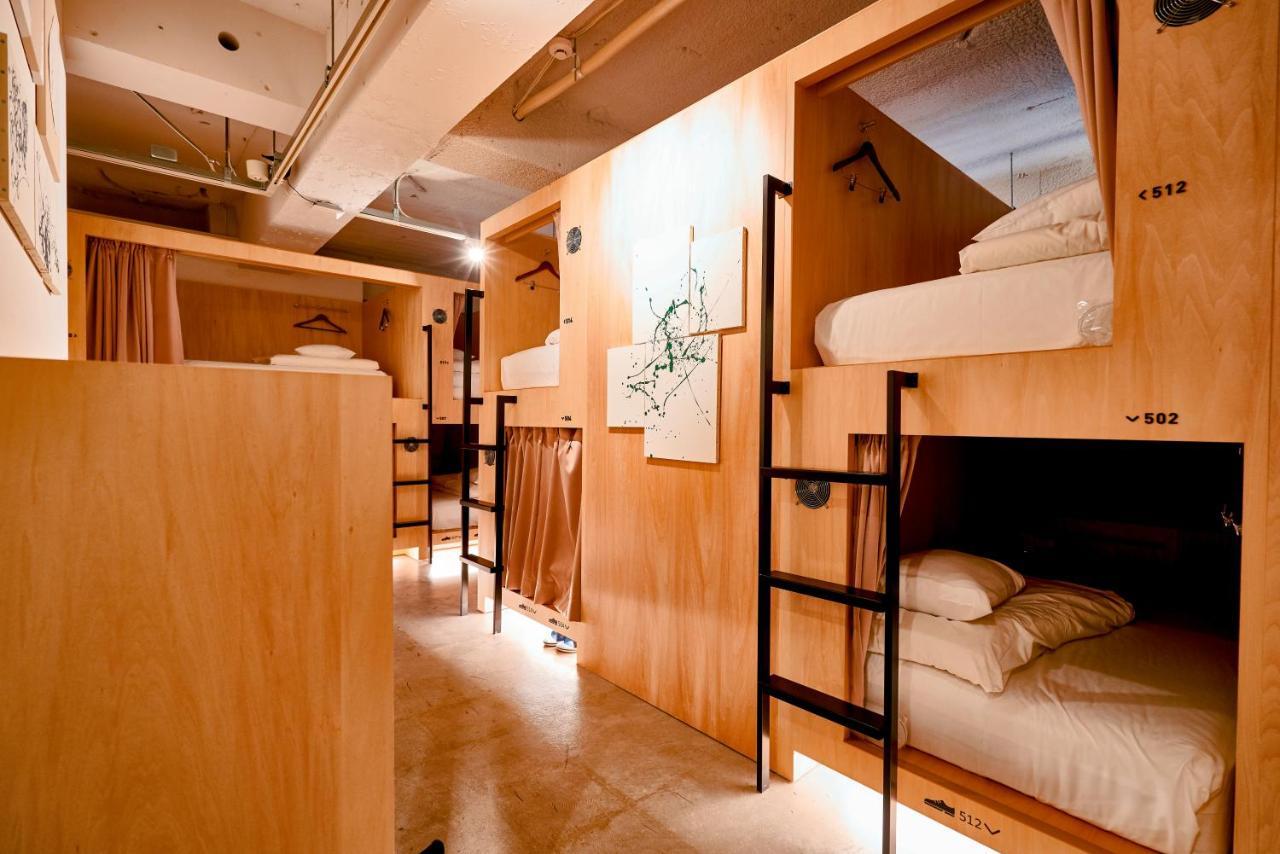 Catalyst Art Hotel Osaka Esterno foto